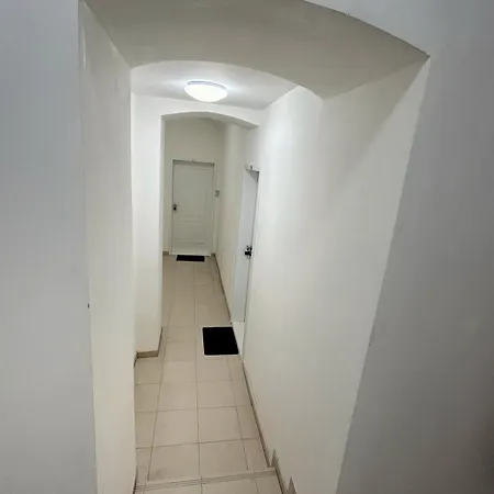Apartment Cozy For 2 In Old Town Center *