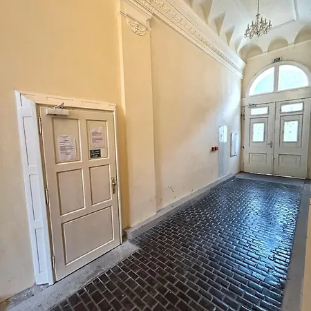 Cozy For 2 In Old Town Center * Prag